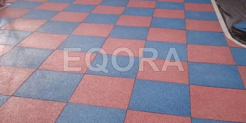 Резиновое покрытие из крошки для автосервисов в Воскресенске